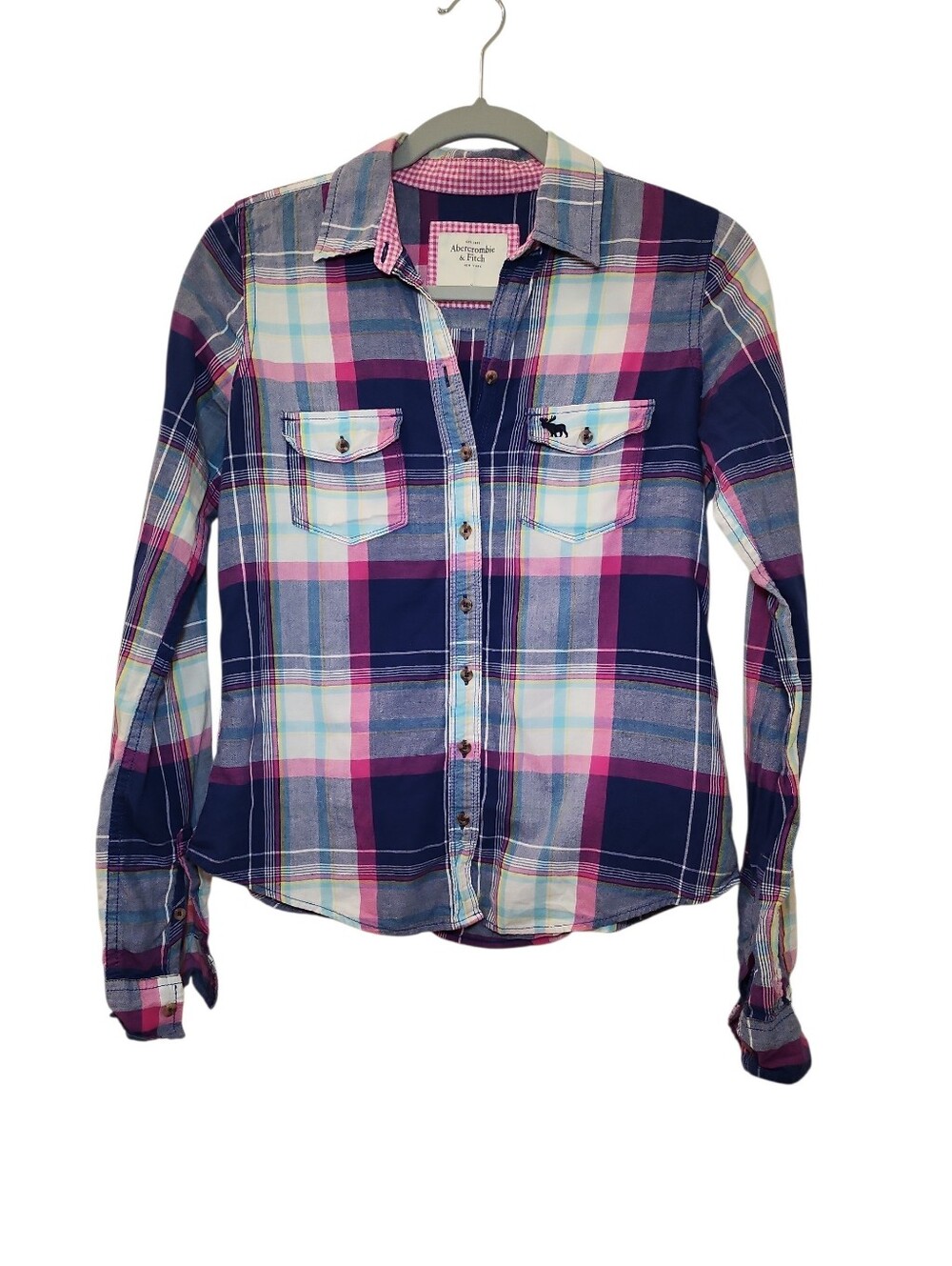 Abercrombie & Fitch Y2K  Women's blue and pink plaid button-up shirt Size Small